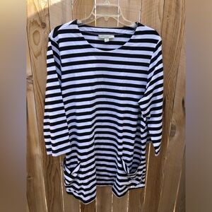 ⚡️⚡️Appleseed's Womens Striped Tunic Top Black White Bottom Front Pockets 2X